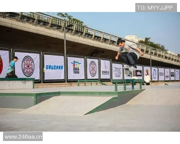 滑板人生的追逐与坚持刘强与我畅谈梦想与挑战