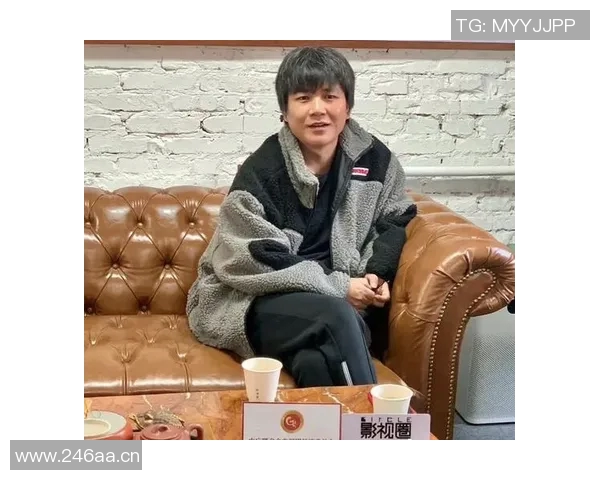 王伟专访：从青涩少年到网球巨星的奋斗与荣耀之路